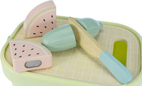 Canasta de Juguete con Frutas de Madera para Cortar, Verde. Tooky Toy - 2