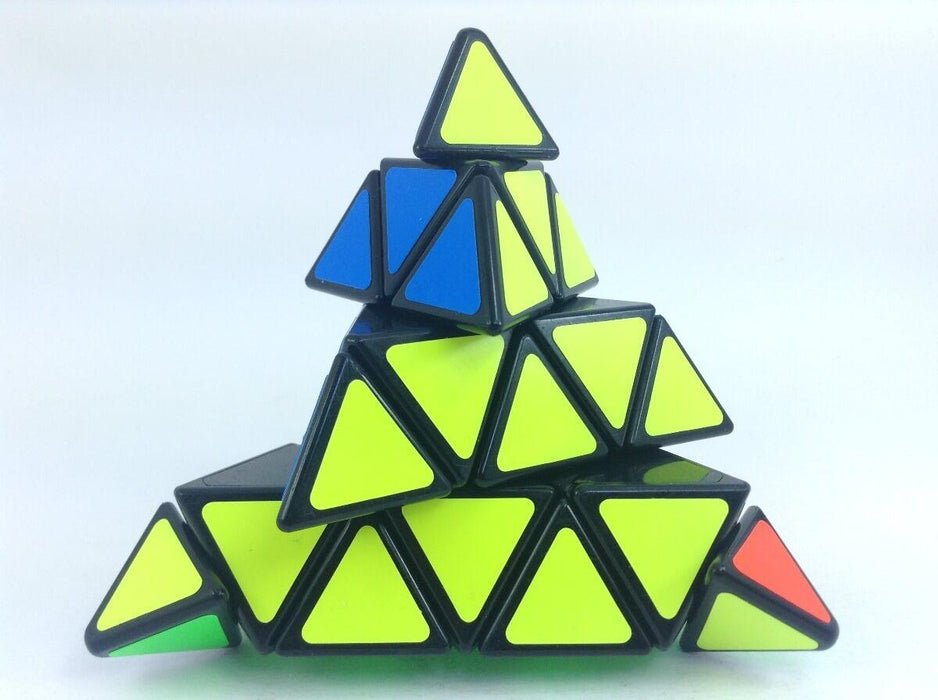 PYRAMINX 4X4